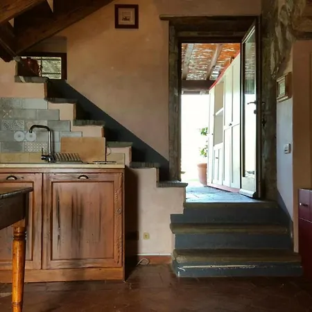 Dom wakacyjny La Corte Del Falco Pieve a Nievole
